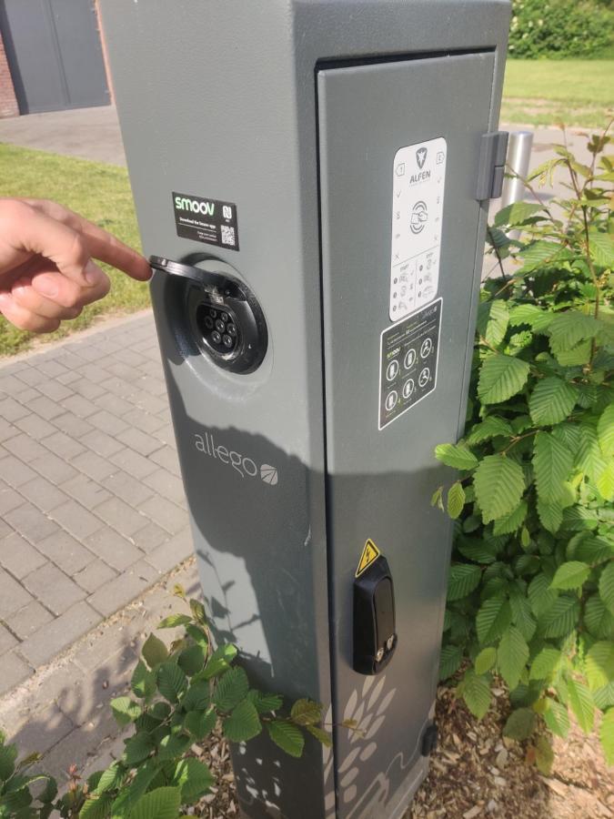 מלון Uikhoven De Konik מראה חיצוני תמונה